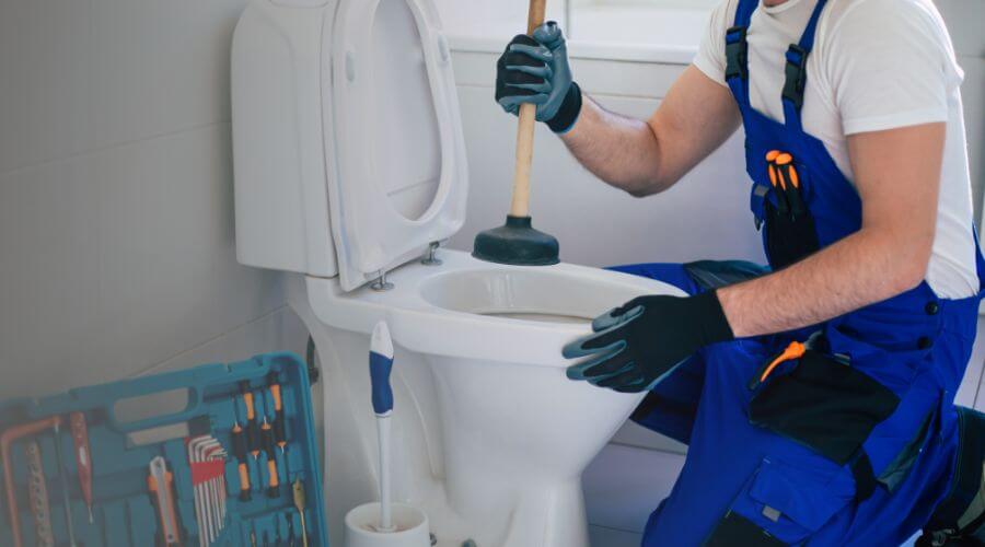 Local expert plumbing services in Connell, WA